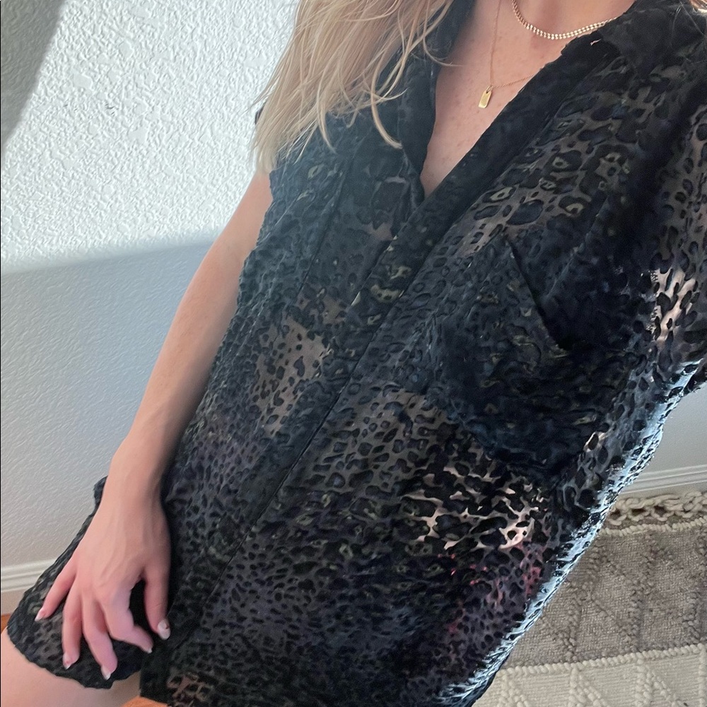 Leopard/cheetah print grey/blue button up tshirt shift dress